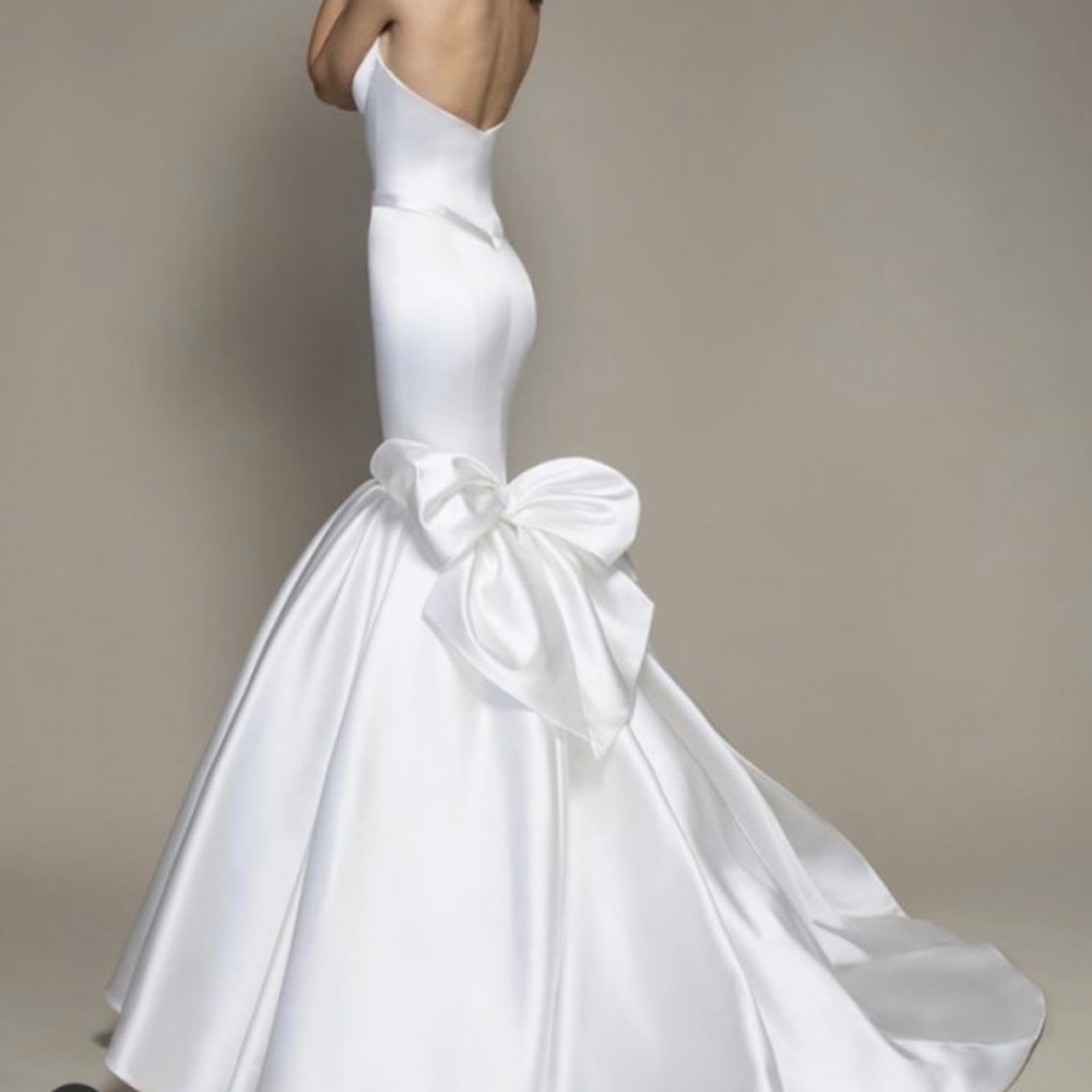 Pnina tornai wedding dress #4789 size 2 like brand new - Picture 2 of 3